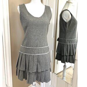 Beautiful Wool blend sleeveless V neck drop waist dress SZ Median